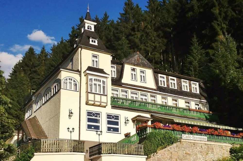 Flair-Hotel Waldfrieden Oberweißbach Exteriör bild